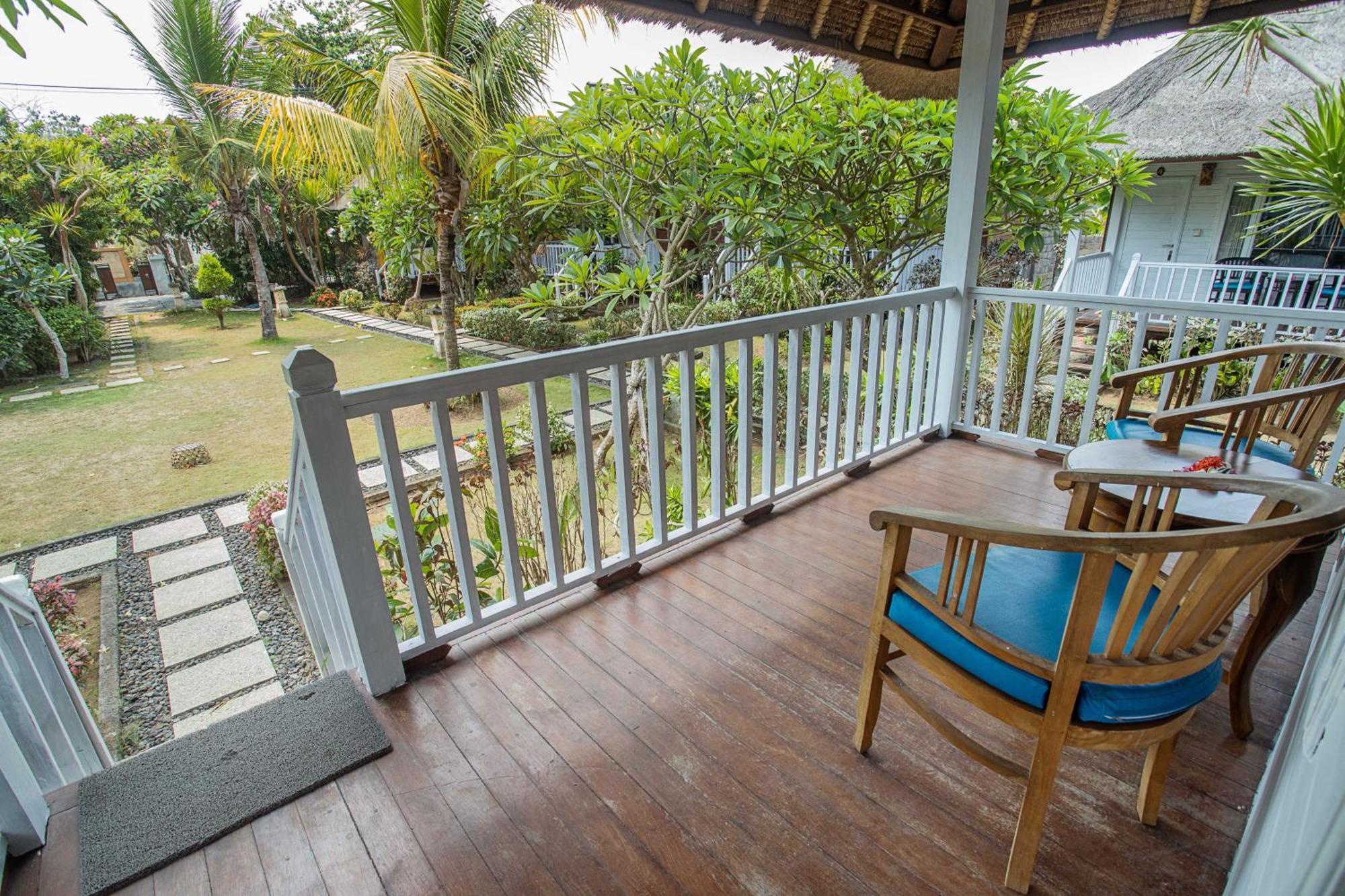 Koji Garden Huts Hotel นูซาเลมโบงัน ภายนอก รูปภาพ