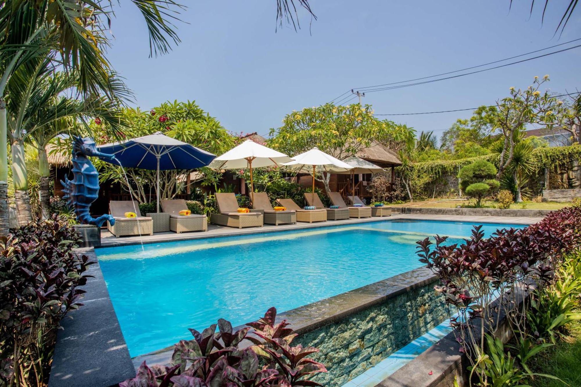 Koji Garden Huts Hotel นูซาเลมโบงัน ภายนอก รูปภาพ