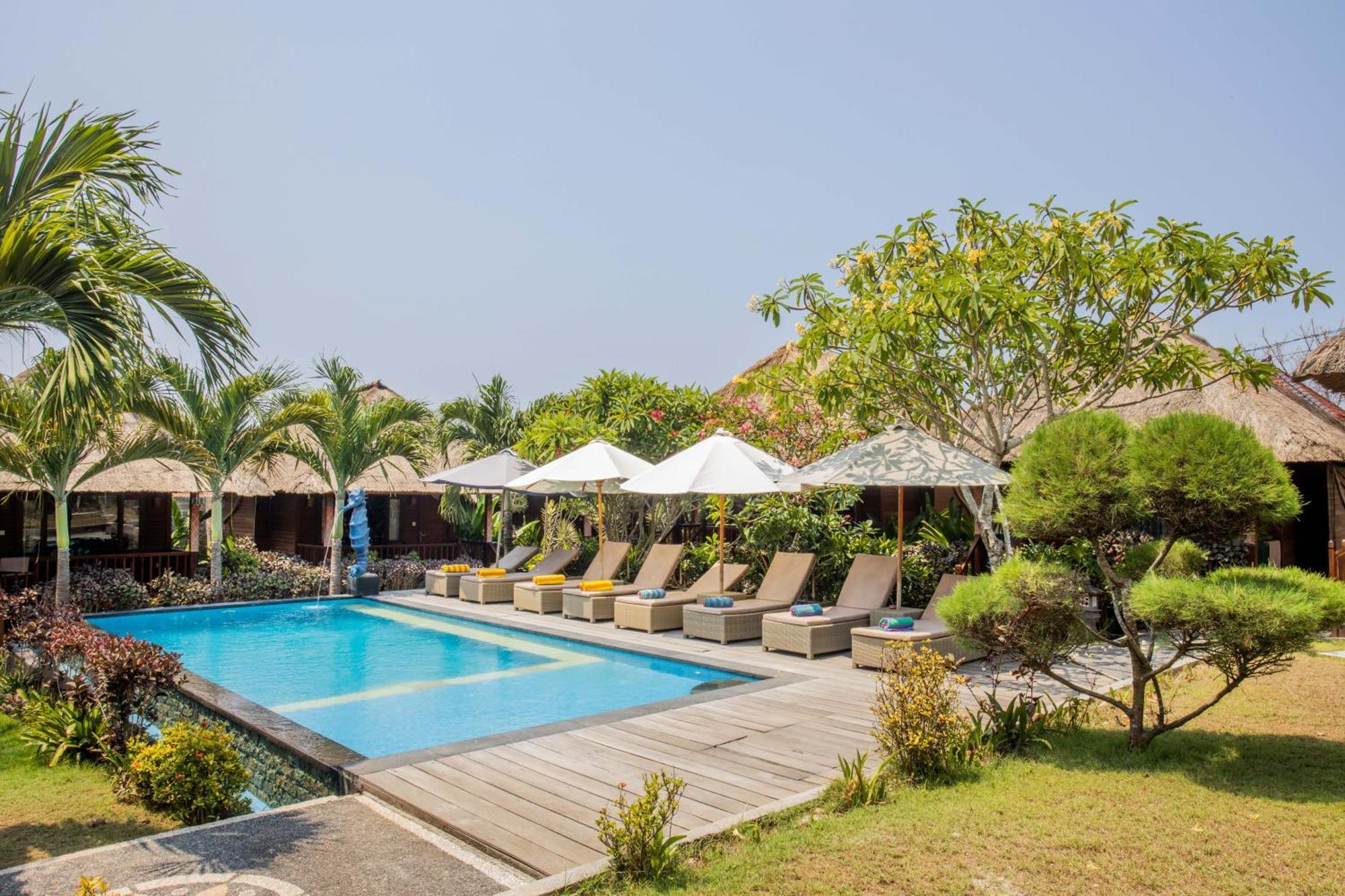 Koji Garden Huts Hotel นูซาเลมโบงัน ภายนอก รูปภาพ