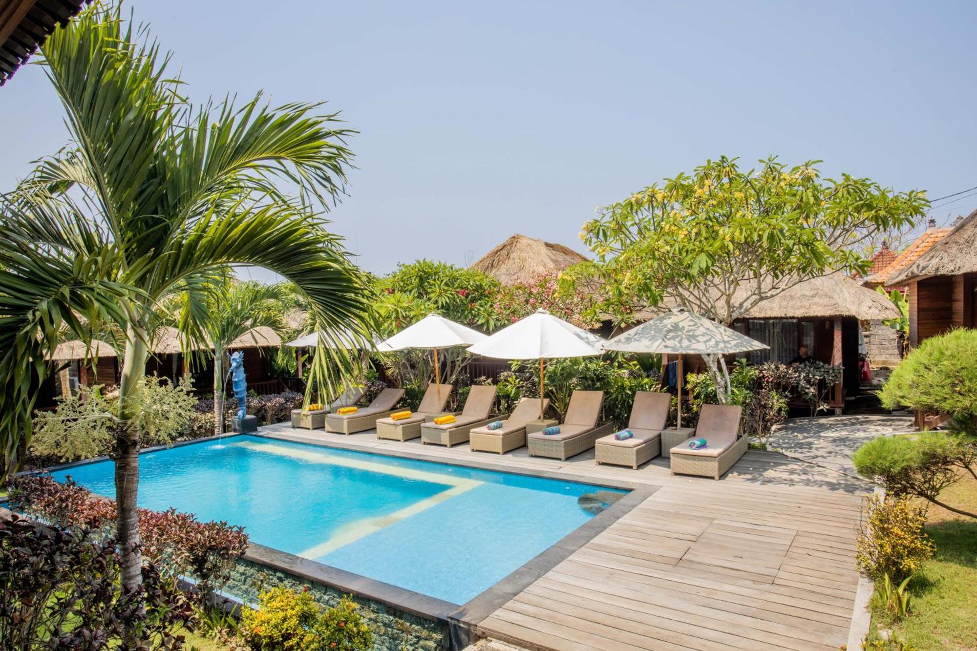 Koji Garden Huts Hotel นูซาเลมโบงัน ภายนอก รูปภาพ