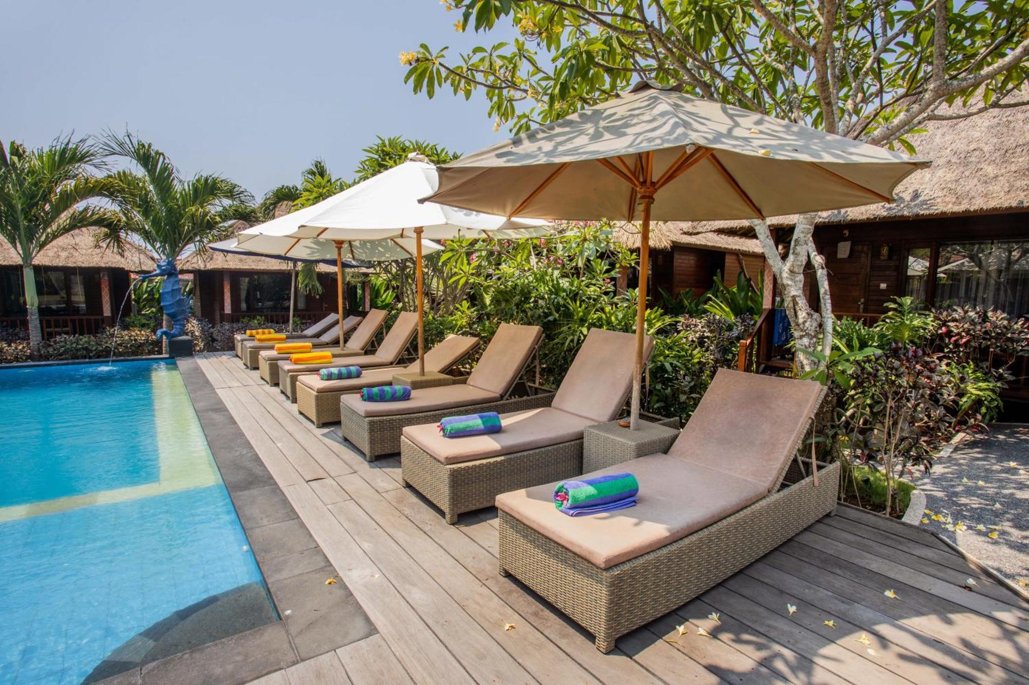 Koji Garden Huts Hotel นูซาเลมโบงัน ภายนอก รูปภาพ